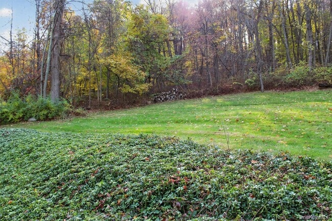 Building Photo - 80 Pines Bridge Rd