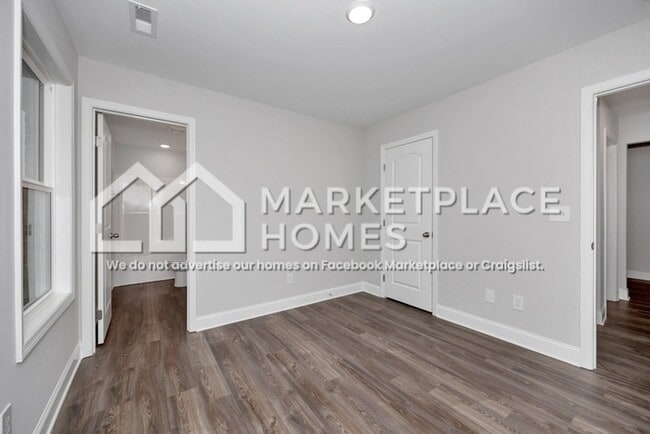 Building Photo - 14163 Nursery Dr