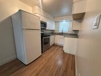 Building Photo - 145 Keystone Pl