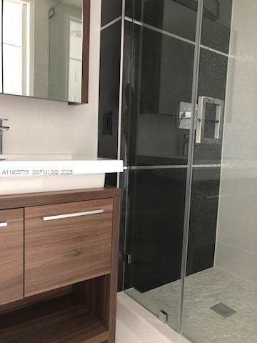 Building Photo - 19101 Mystic Pointe Dr