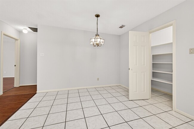 Building Photo - 3506 Doherty Pl