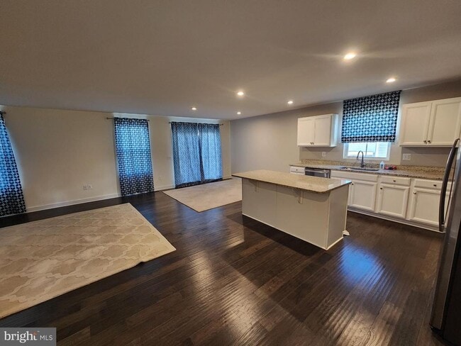 Building Photo - 771 Switchgrass Ct