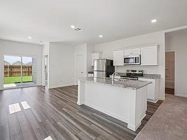 Building Photo - 2010 Prairie Ln