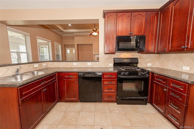 Building Photo - 9412 Crofton Ct