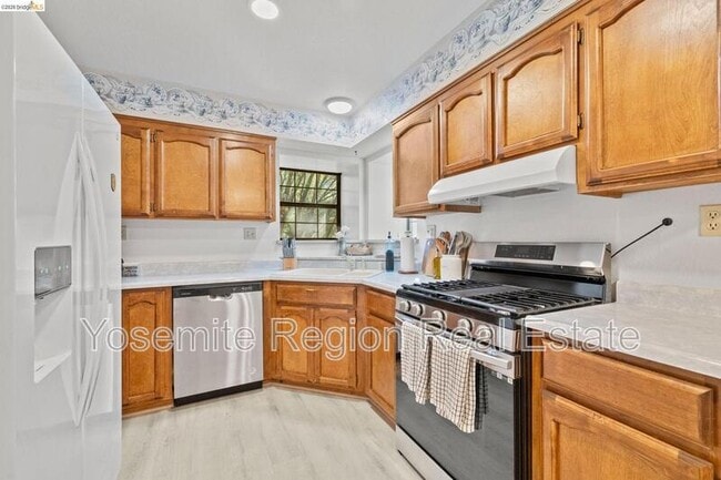 Building Photo - 20790 Ferretti Rd