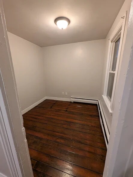 Building Photo - 25 Noyes Ave