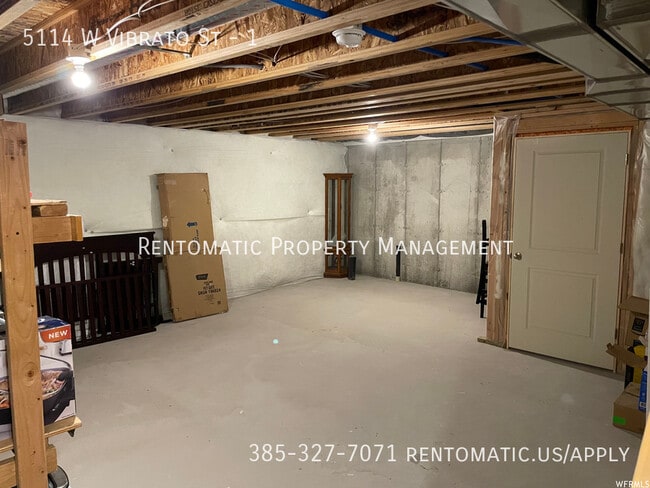 Building Photo - 5114 W Vibrato St