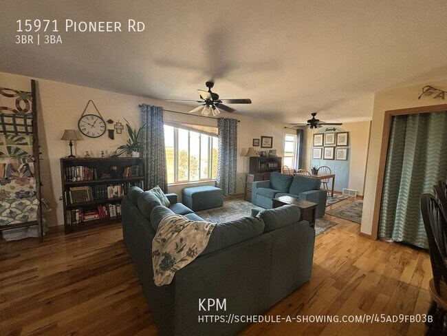 Building Photo - 15971 Pioneer Rd