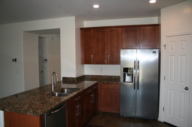 Building Photo - 10765 W Bronco Trail