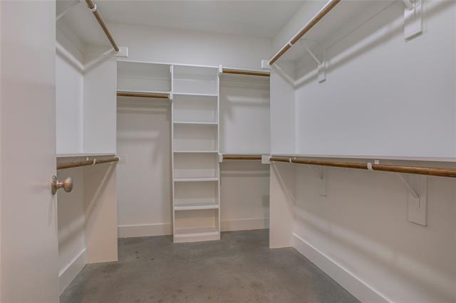 Building Photo - 602 Finley Ct