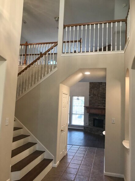 Building Photo - 18138 Delta Estates Ct