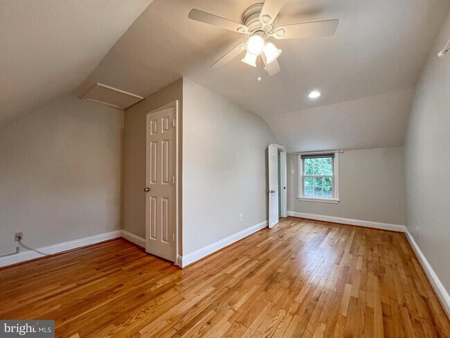 Building Photo - 2515 Randolph Rd