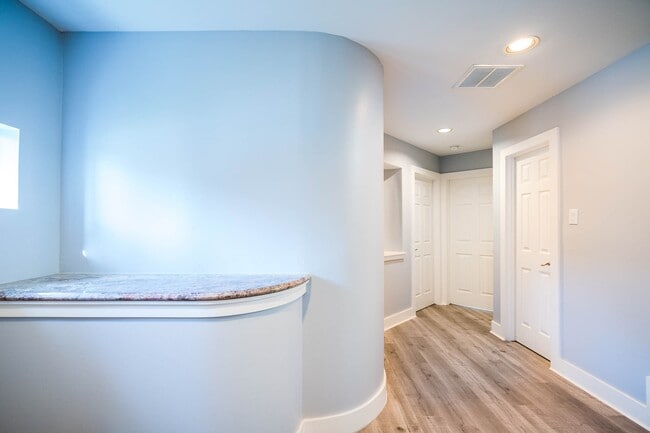 Building Photo - 3702 Omeara Dr