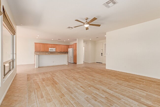 Building Photo - "Charming 2-Bedroom + Den Oasis with Spaci...