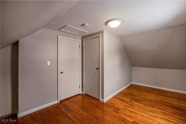 Building Photo - 23211 Fernwood Dr