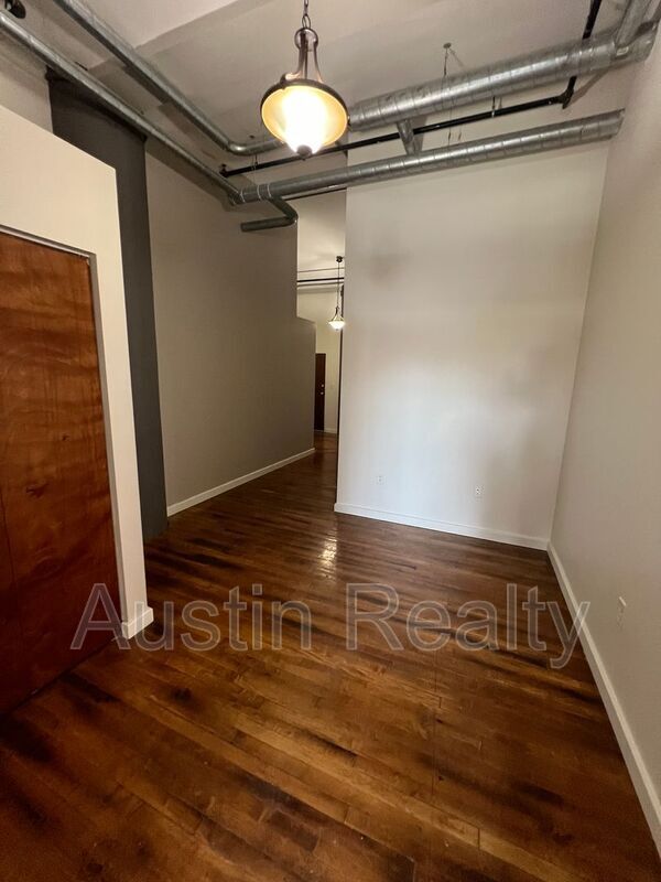 Building Photo - 1520 Washington Ave