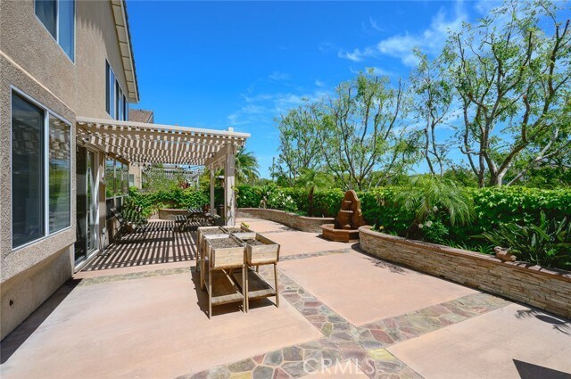 Building Photo - 4640 E Somerton Ave