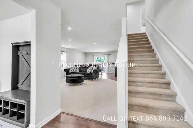 Building Photo - 244 Ingram Ct