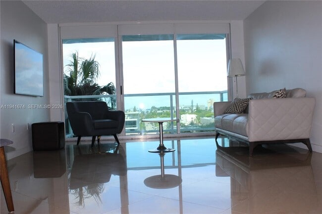 Building Photo - 650 West Ave