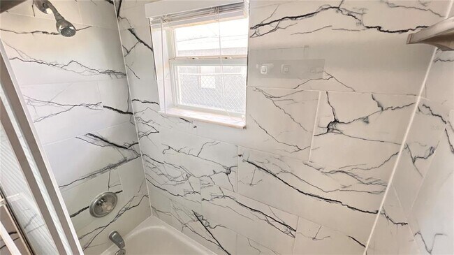 Building Photo - 116 S Normandale Ave