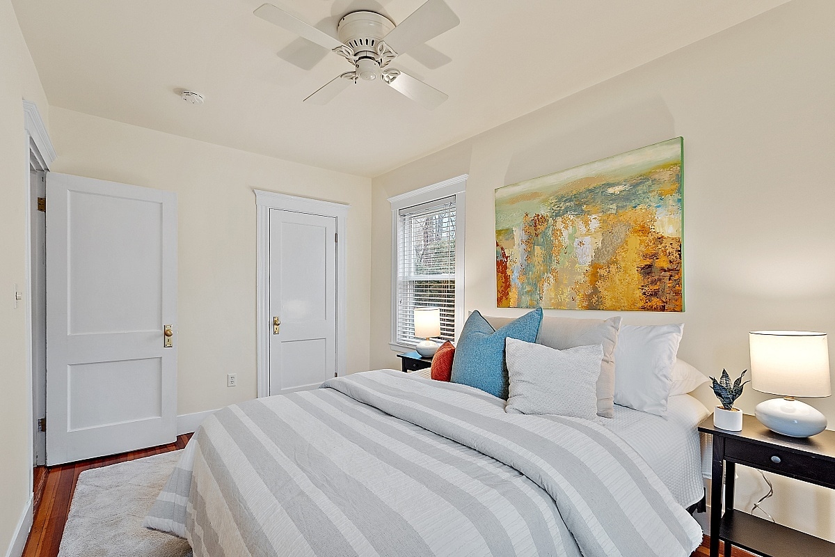 Bedroom #2 - 1900 Washington St