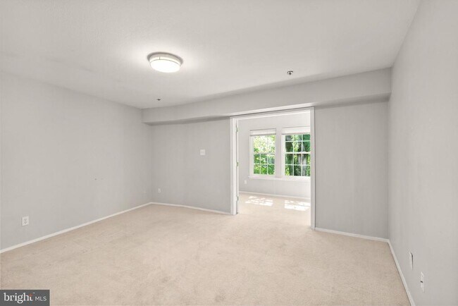 Building Photo - 3313 Wyndham Cir