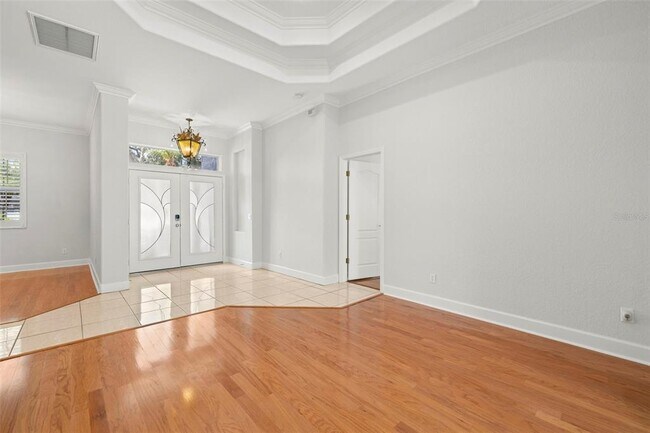 Building Photo - 3916 Valrico Grove Dr