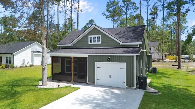Building Photo - 145 Waters Cir