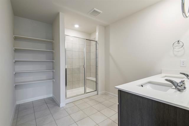 Building Photo - 709 Smokey Trail