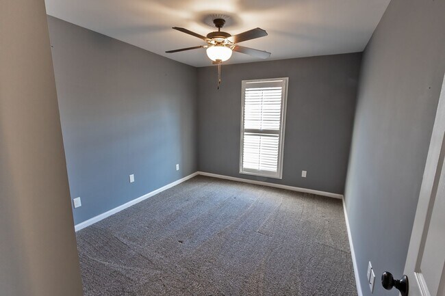 Building Photo - Home for rent in Ryan Ridge