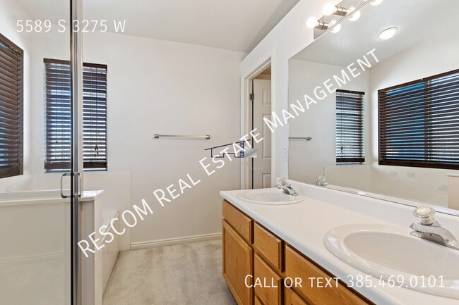 Building Photo - 5589 S 3275 W