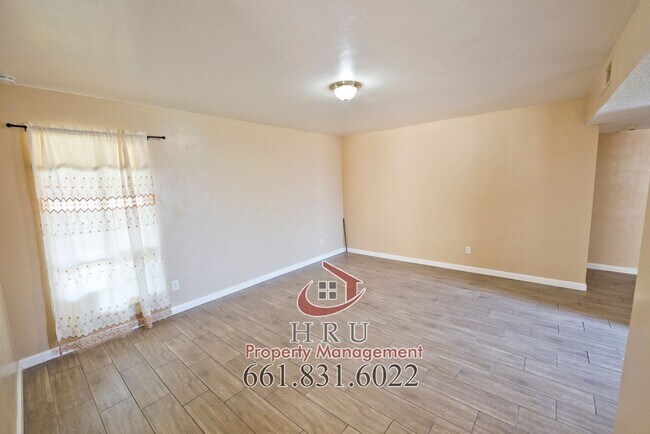 Building Photo - 4612 Posada Ave