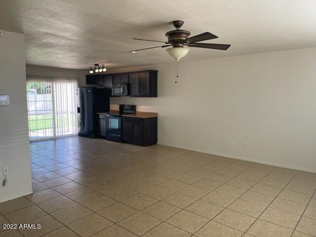 Building Photo - 14017 N 48th Ave