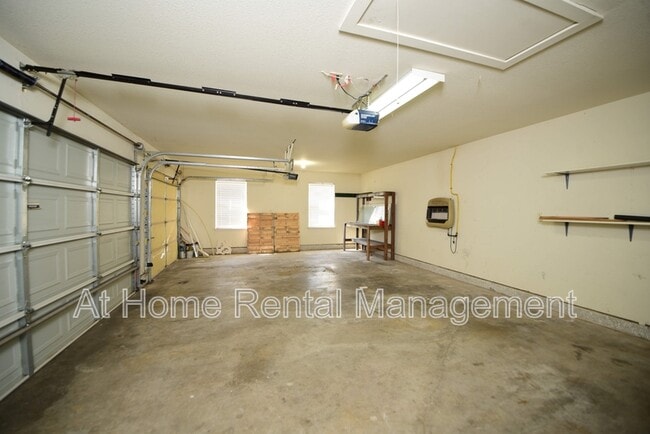 Building Photo - 11255 S 105th E Ave