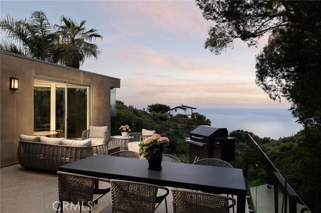 Building Photo - 865 Balboa Ave