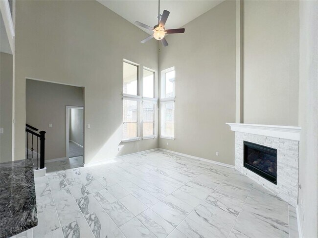 Building Photo - 18426 Cir Bar Rnch Ct