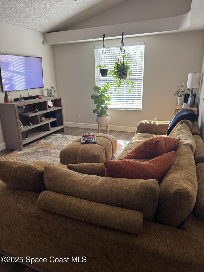 Building Photo - 2201 Appalachian Dr