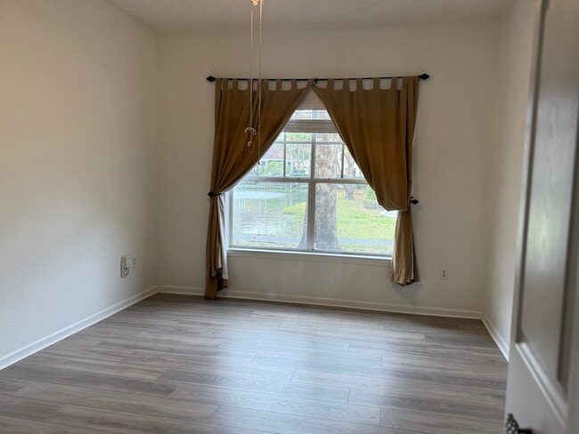 Building Photo - 2712 White Magnolia Way