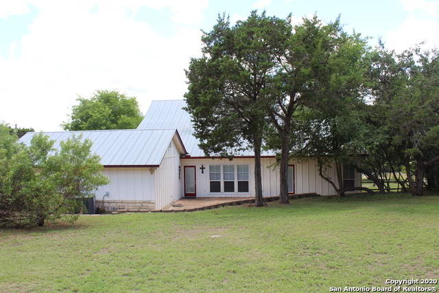Building Photo - 25160 Toutant Beauregard Rd