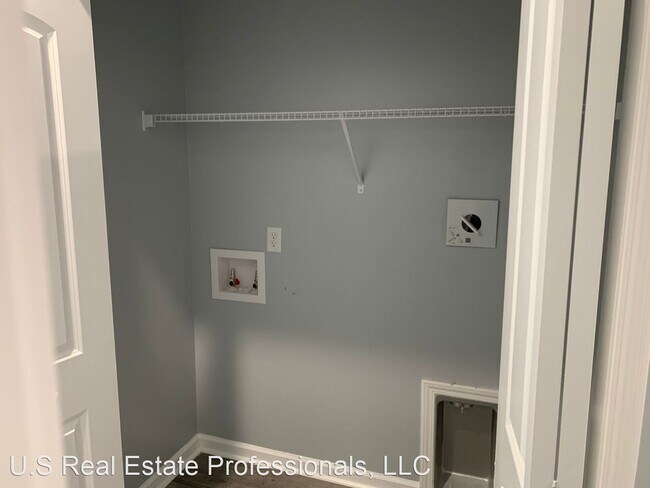 Building Photo - 3 br, 2 bath House - 501 LeConte Street
