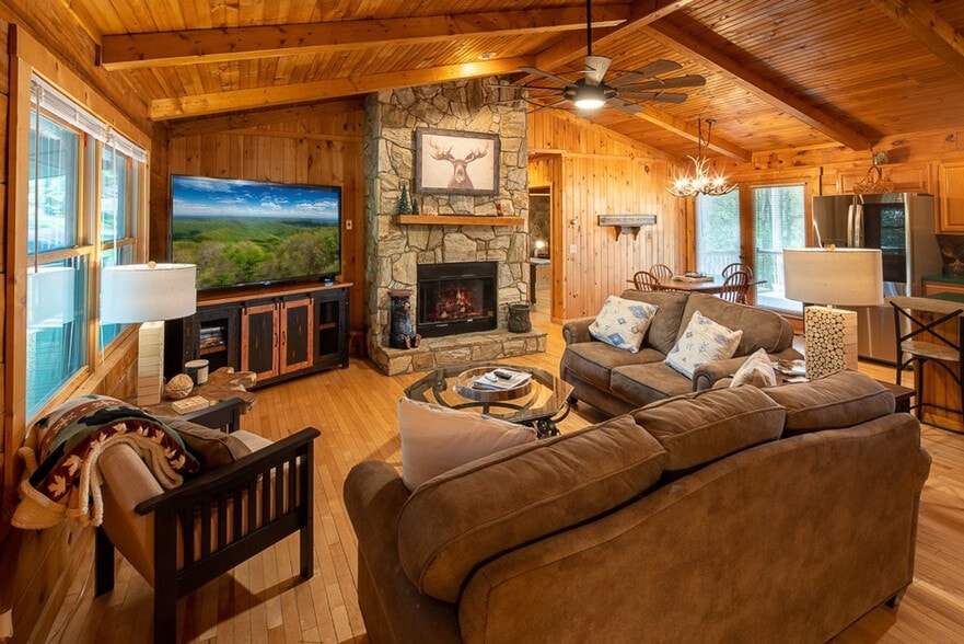 Building Photo - 106 Mountain Laurel Ln