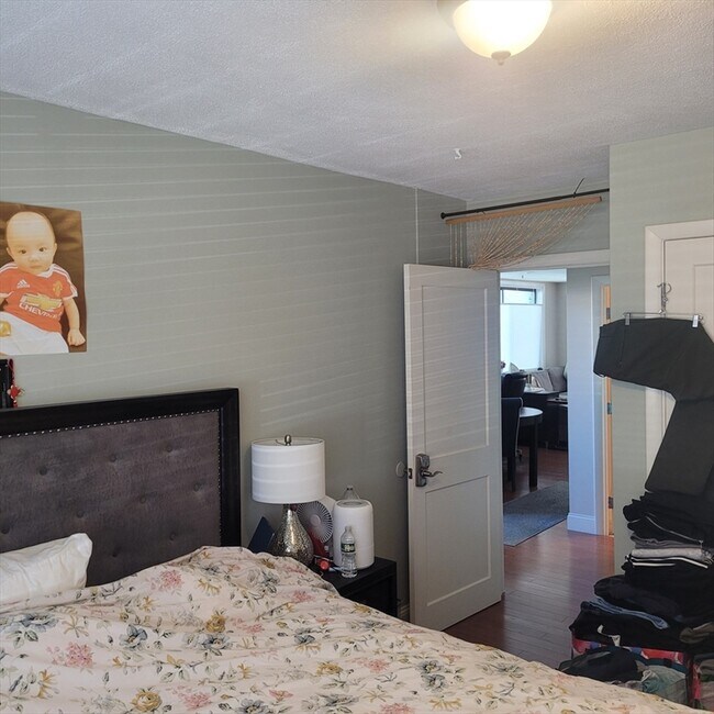 Building Photo - 935 Washington St