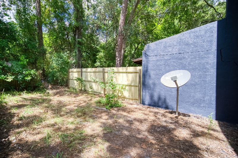 Building Photo - 2036 SW 69th Dr