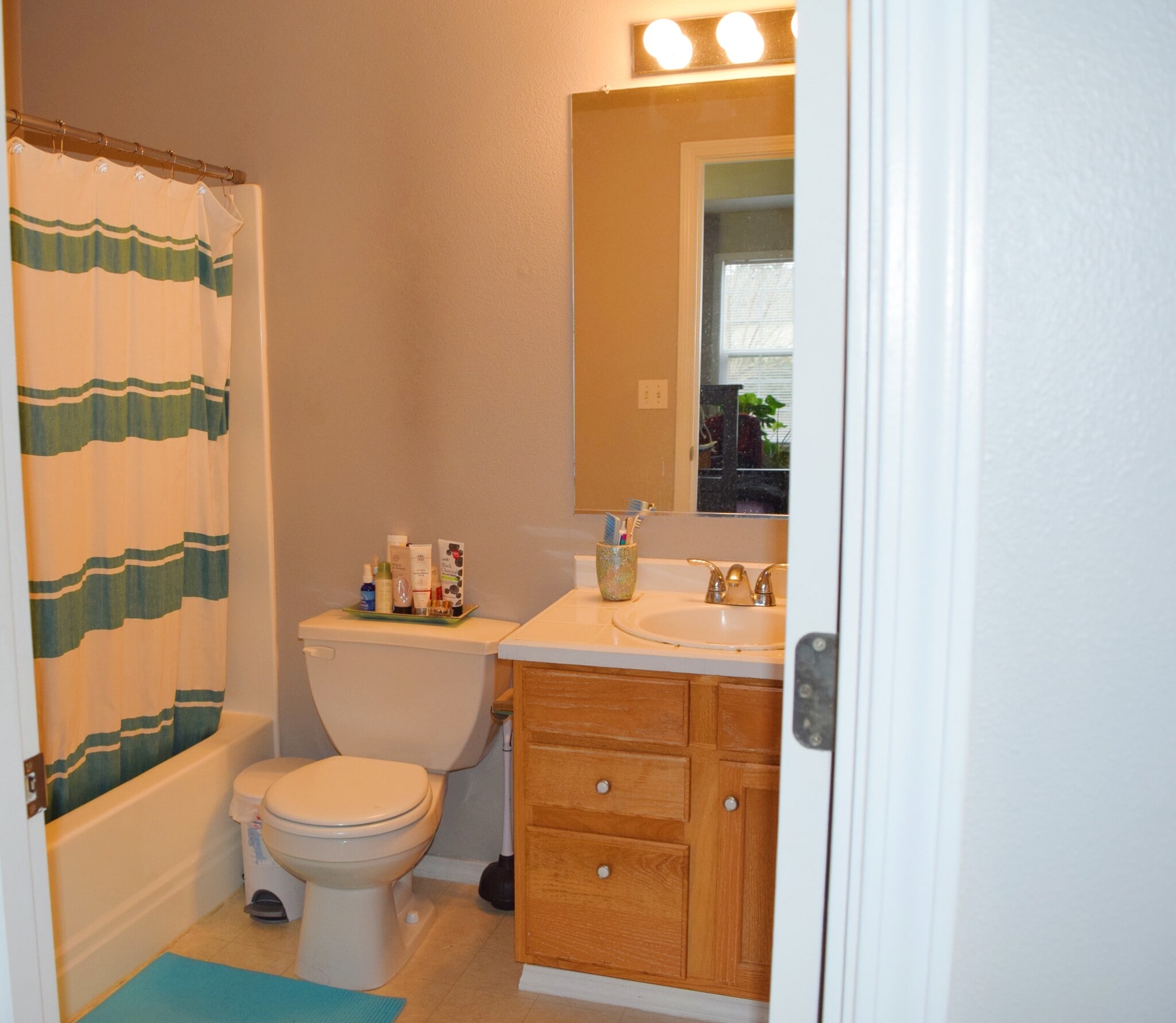Master Bath - 7414 NE Shaleen St
