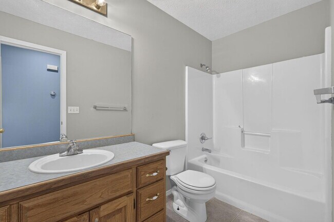 Building Photo - 1006 Cobblefield Way