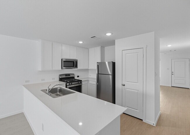 Building Photo - New Braunfels New Home Rental! Rare Serene Country View