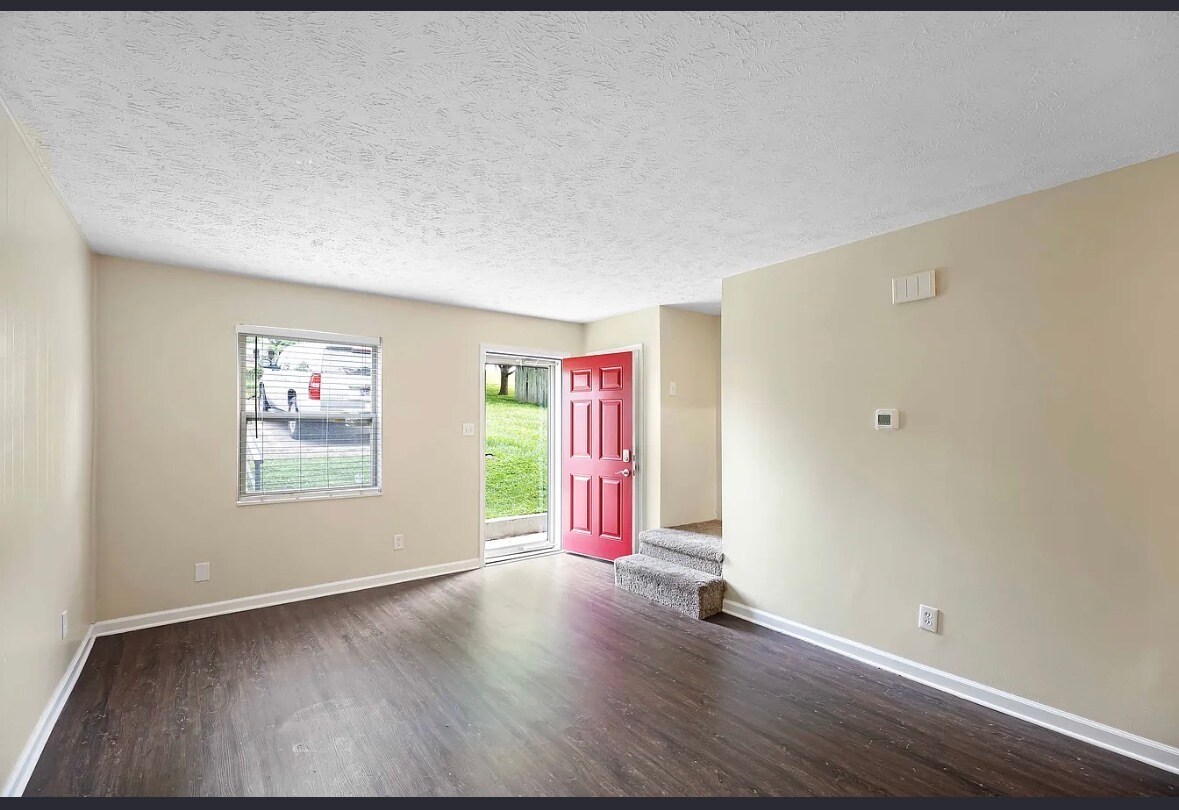 Building Photo - 1405 Forest Ave