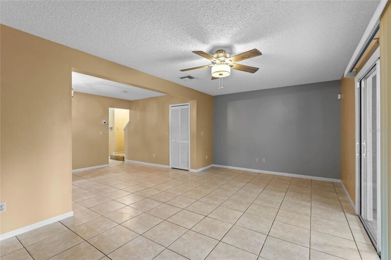 Building Photo - 505 Shadow Glen Pl