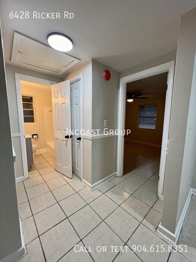 Building Photo - 6428 Ricker Rd