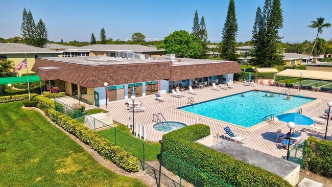 Building Photo - 2331 Croton Ln